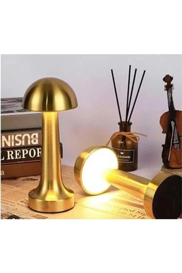 3 Işık Renkli Şarjlı Dim Edilebilir Masa Lambası ALTIN RENK Gold Kasa